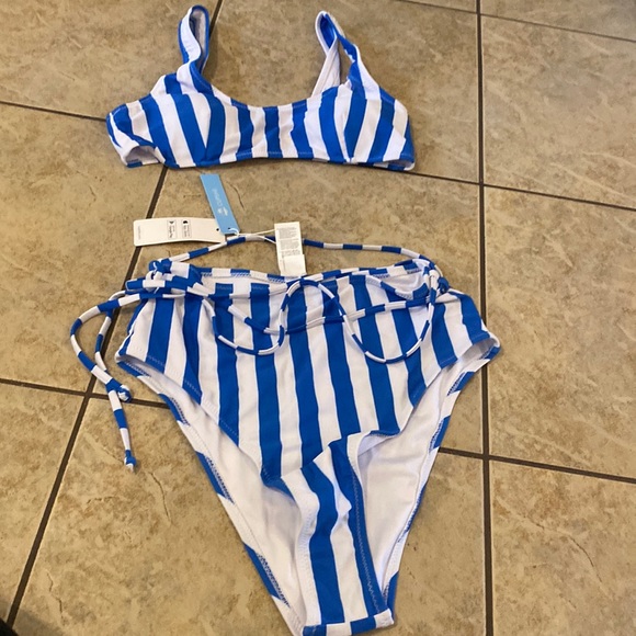 Cupshe Other - Cupshe Blue And White Striped High Waisted Bikini Size Medium